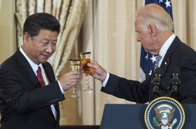 Joe Biden Rencontre Xi Jinping au Cœur des Tensions entre les États‑Unis et la Chine