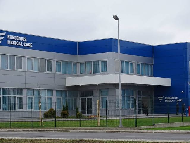 Fusion à trois de 2,4 milliards de dollars impliquant la division américaine de FMC et Health Partners