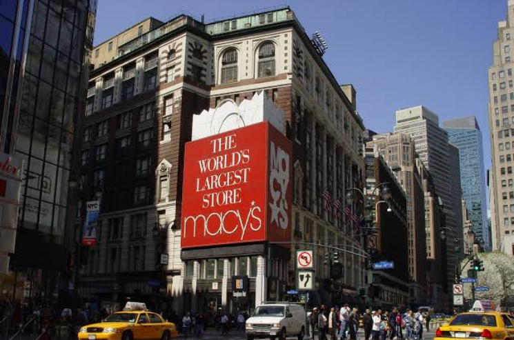 Macy’s : résultats du 4e trimestre dépassent les estimations des analystes