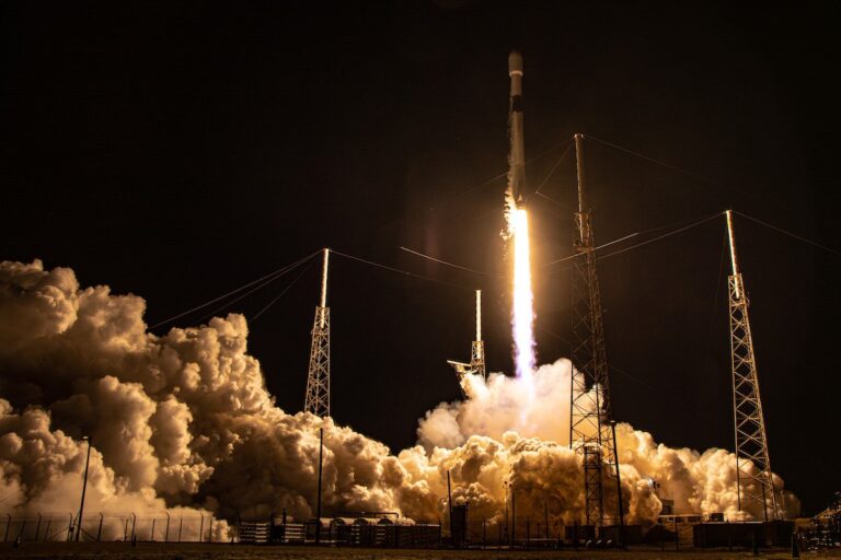 SpaceX lance son 1 000e satellite Starlink de l’année lors d’une mission ce vendredi