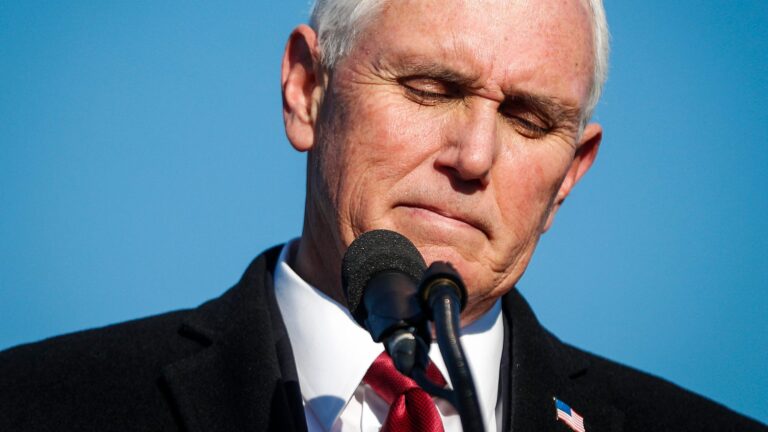L’avocat de Trump voulait que Pence renverse les élections