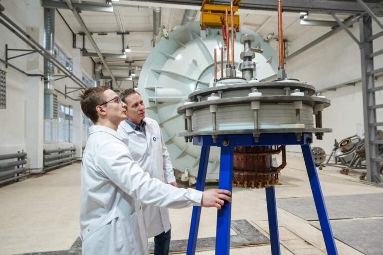 Le Starship de SpaceX pourrait devenir obsolète face au développement d’une nouvelle fusée russe