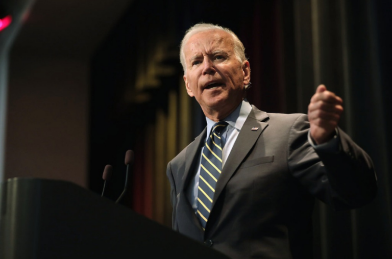 Stratégie VIH/SIDA de Joe Biden: le racisme qualifié de menace pour la santé publique