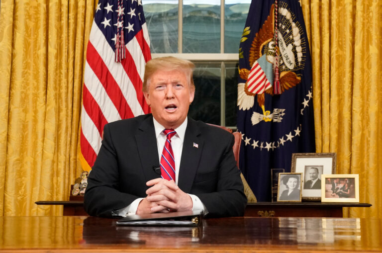 Suite au procès, Donald Trump affirme que Kyle Rittenhouse l’a visité à Mar-a-Lago